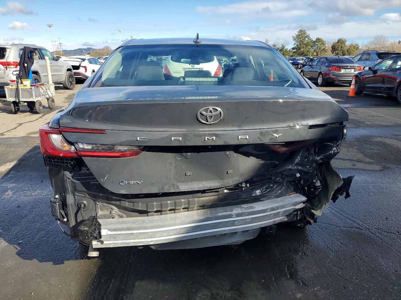 2026 TOYOTA CAMRY