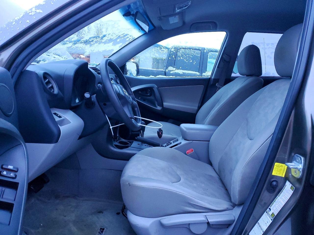 2011 TOYOTA RAV4