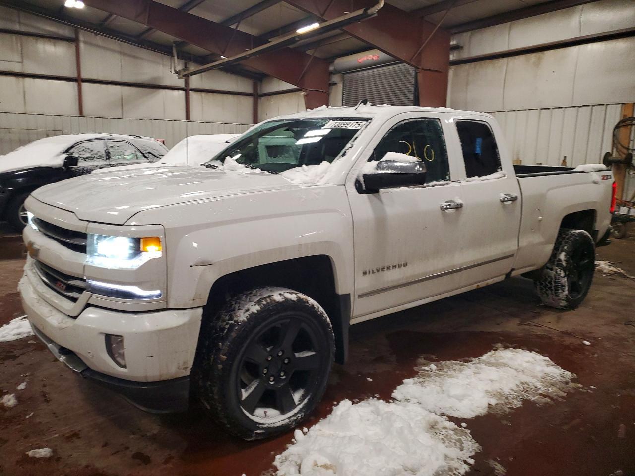 2017 CHEVROLET Silverado