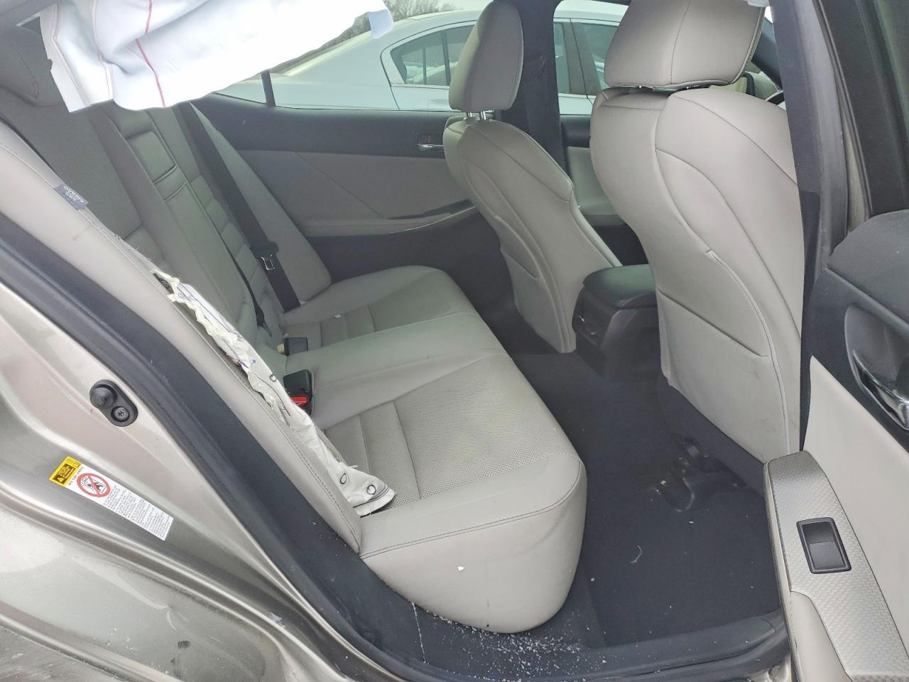 2015 LEXUS IS 250