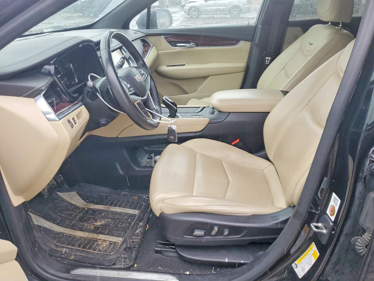2018 CADILLAC XT5