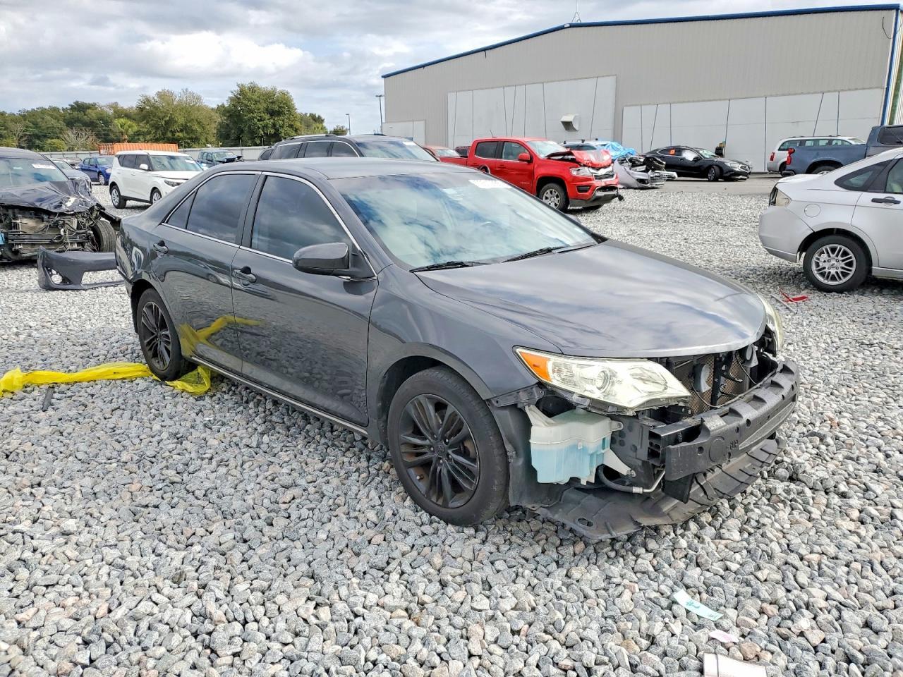 2012 TOYOTA CAMRY