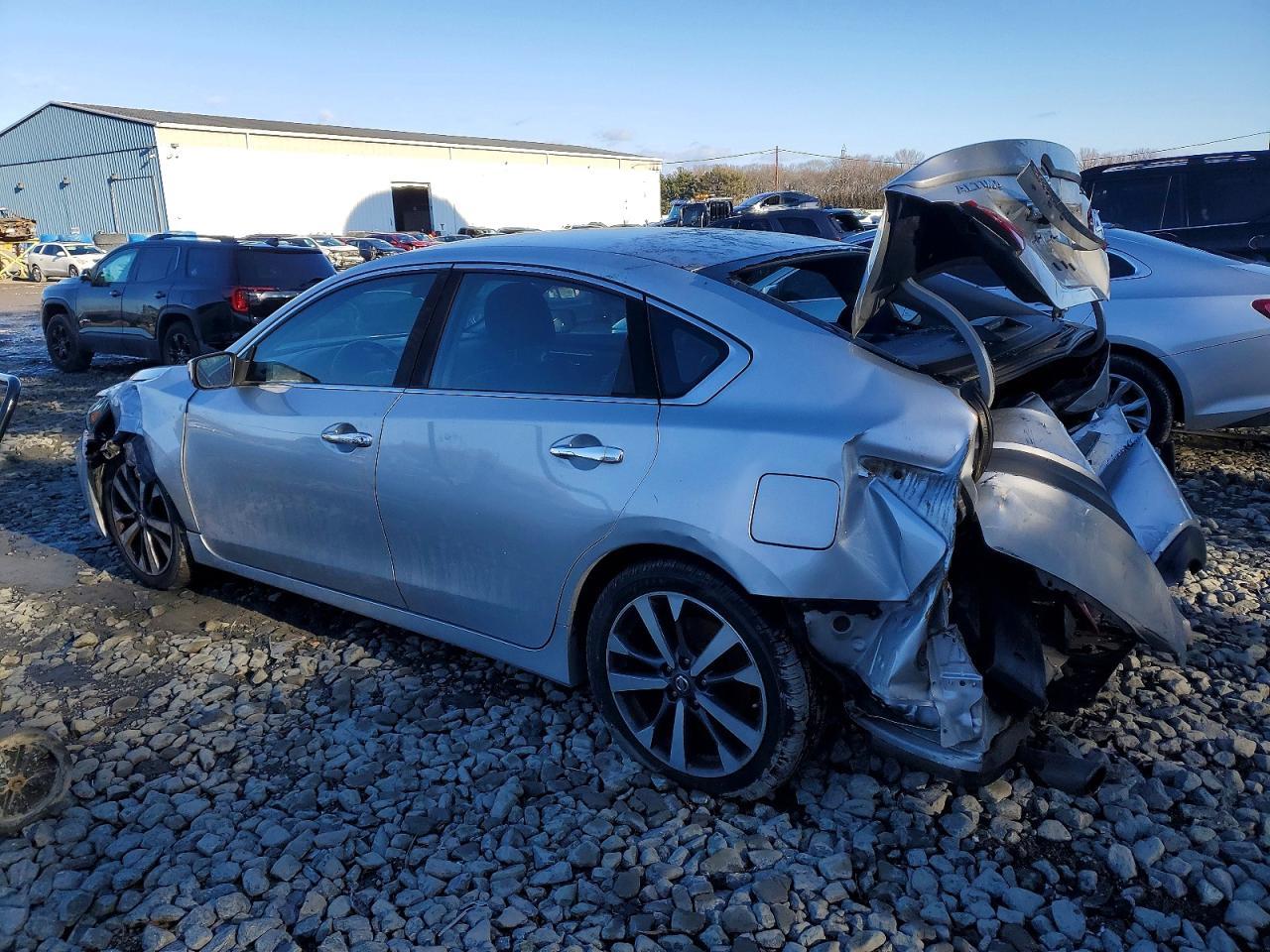 2016 NISSAN ALTIMA