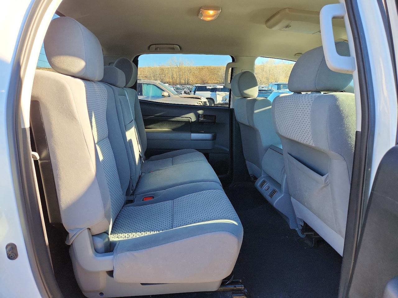 2012 TOYOTA TUNDRA