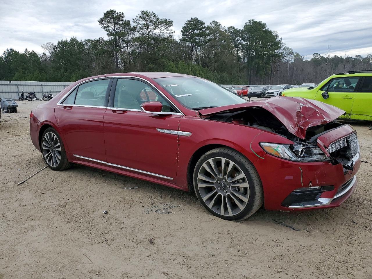 2017 LINCOLN Continental