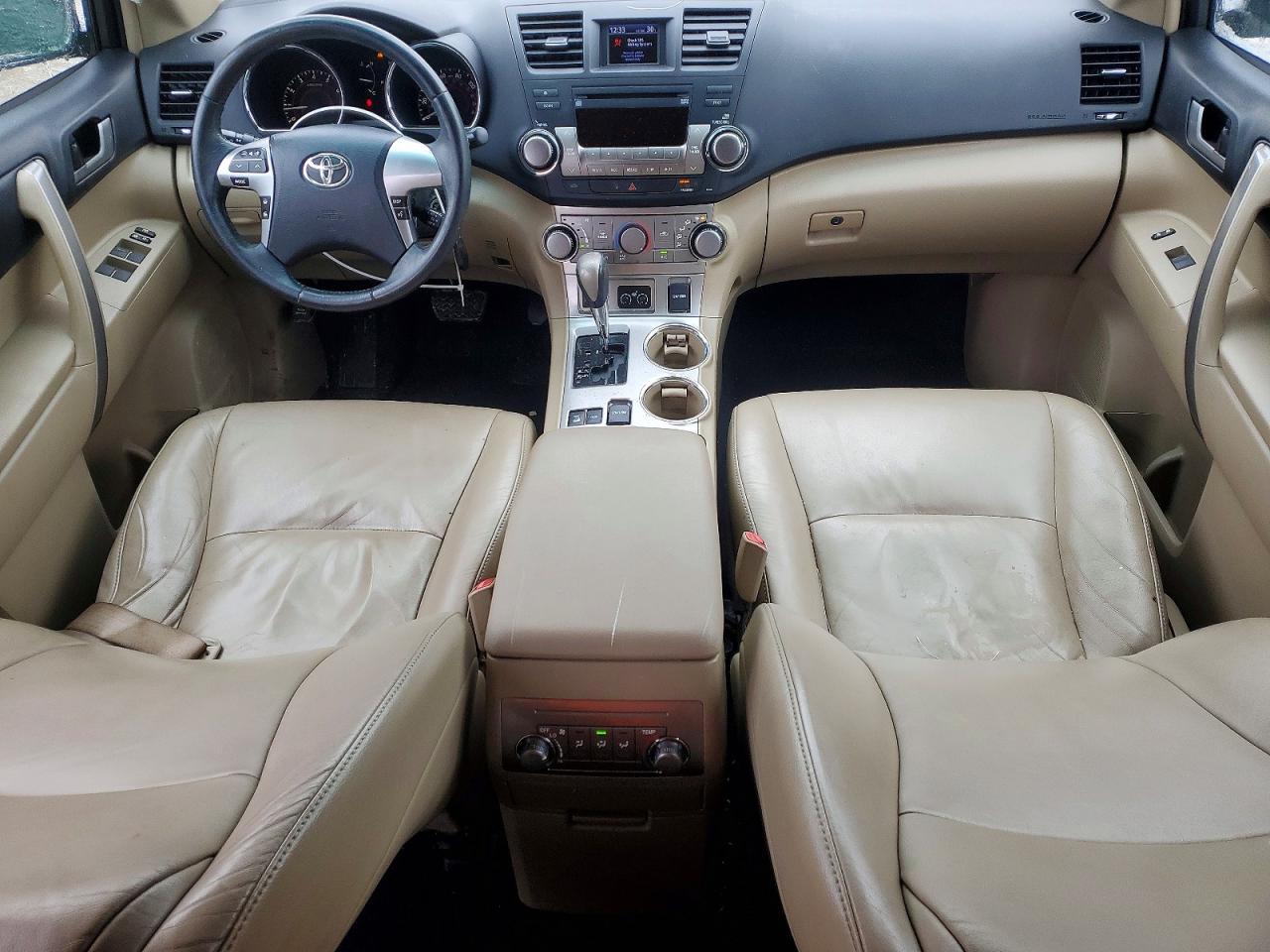 2012 TOYOTA HIGHLANDER