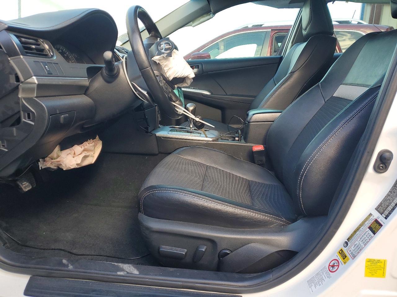2012 TOYOTA CAMRY