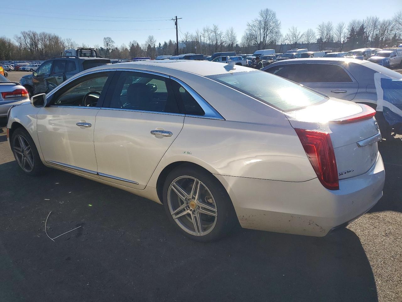 2014 CADILLAC XTS