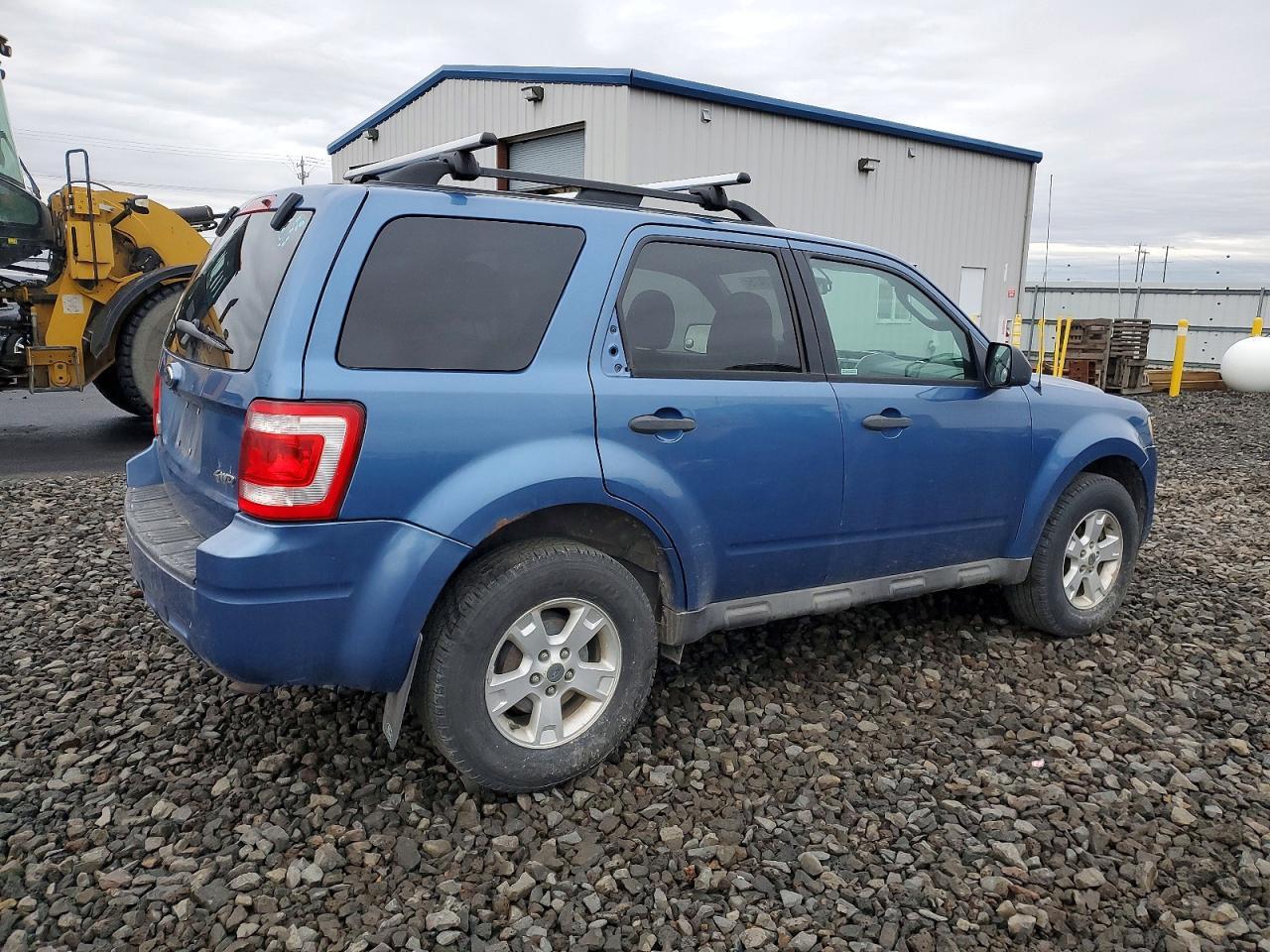 2009 FORD ESCAPE