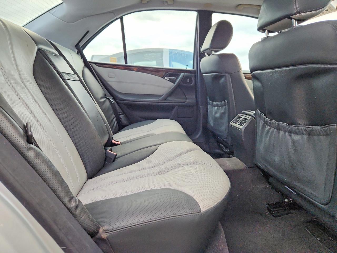 2000 MERCEDES-BENZ E-Class