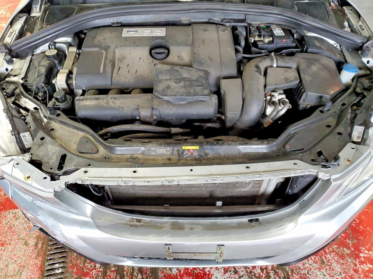 2012 VOLVO XC60