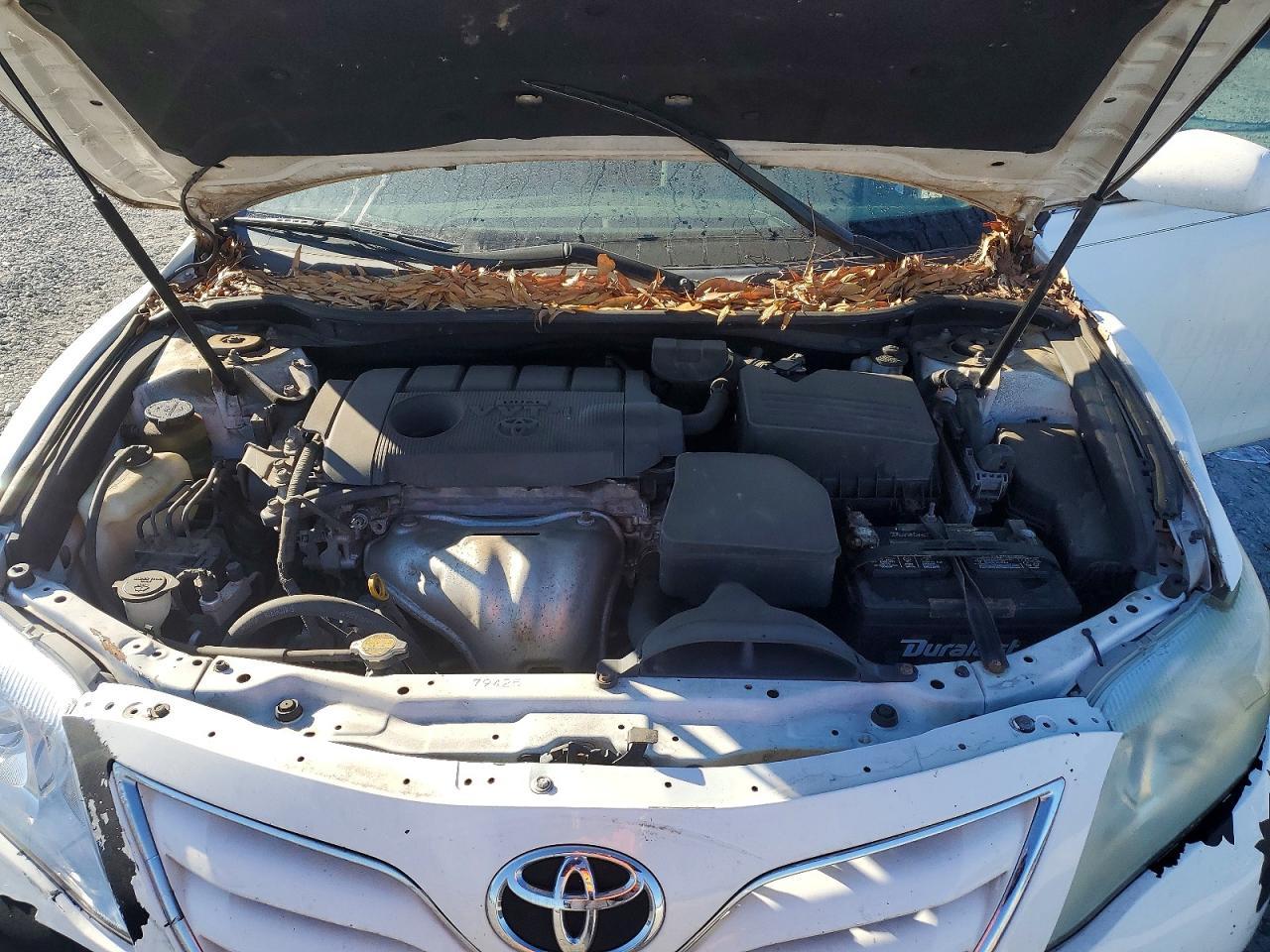 2011 TOYOTA CAMRY