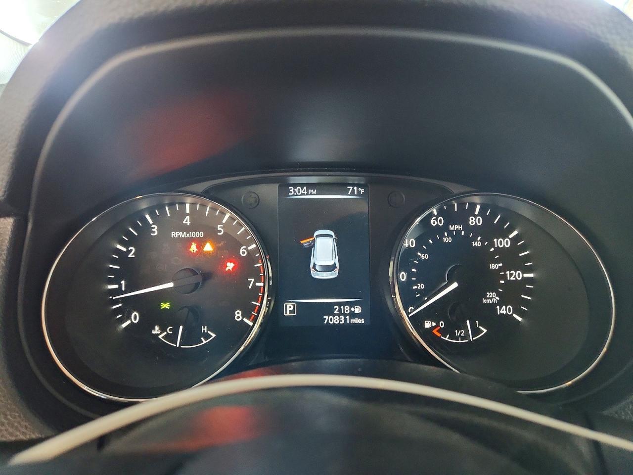 2017 NISSAN