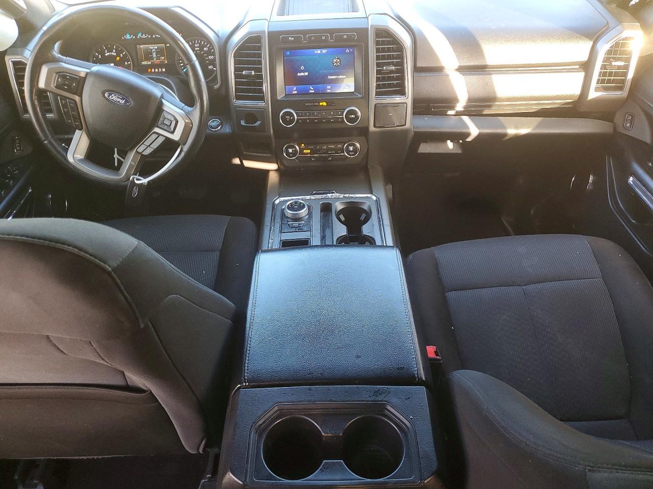 2021 FORD Expedition