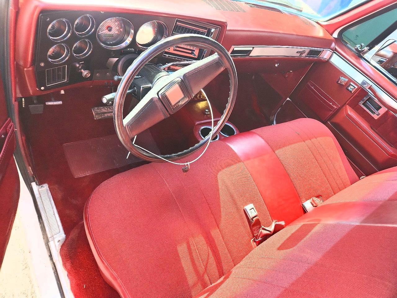 1985 CHEVROLET C10