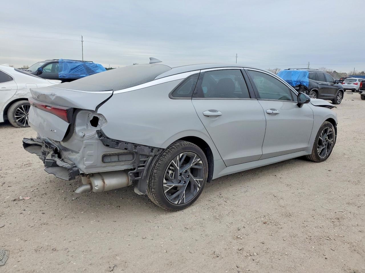 2025 KIA K5