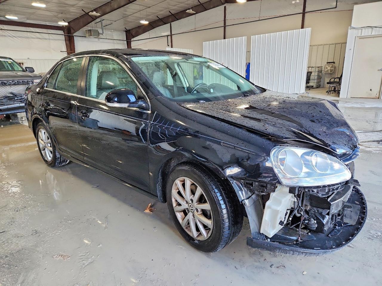2010 VOLKSWAGEN JETTA