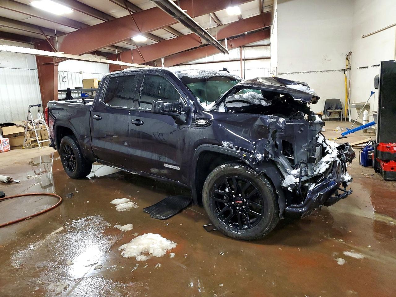 2024 GMC Sierra