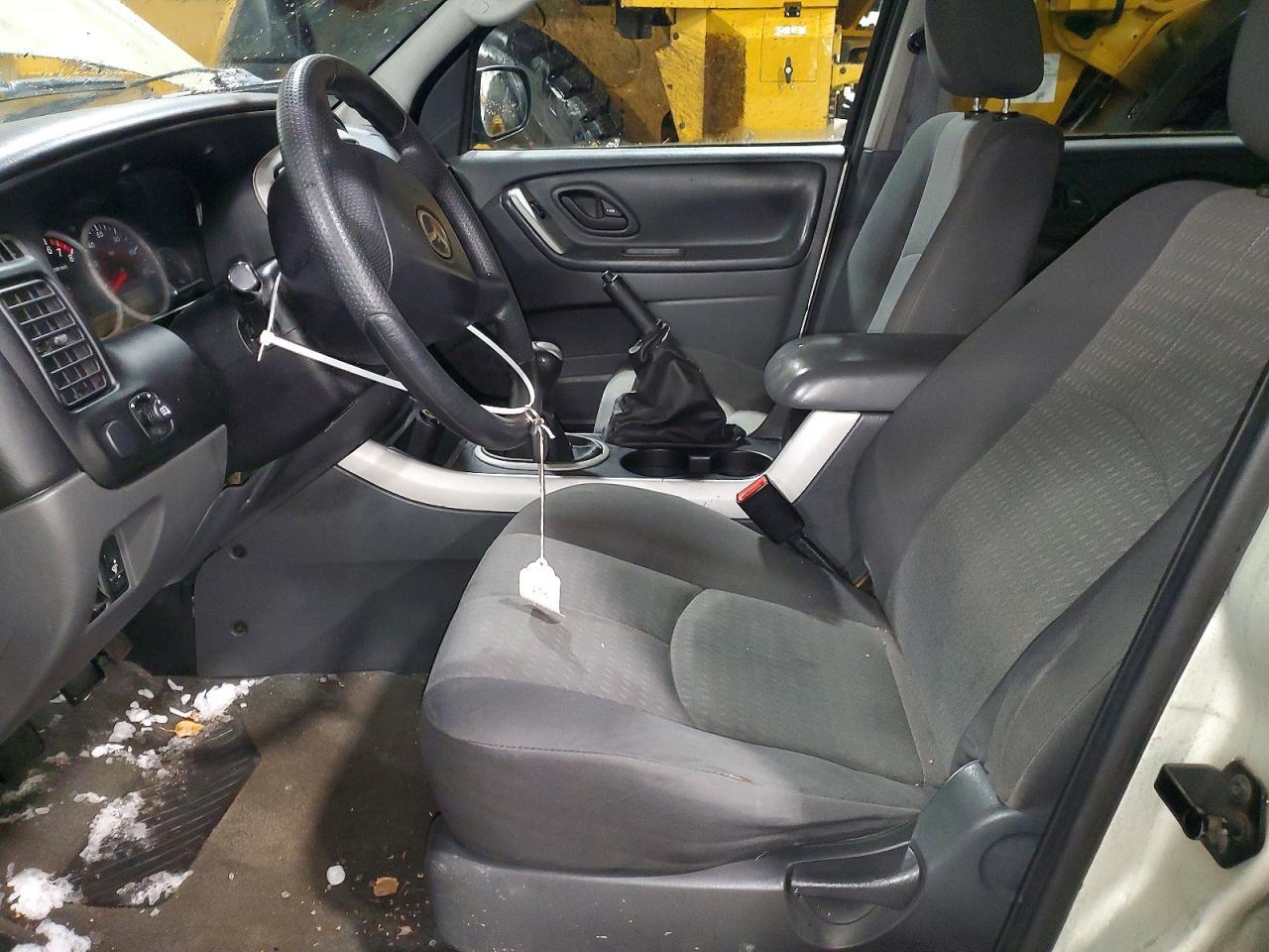 2006 MAZDA Tribute