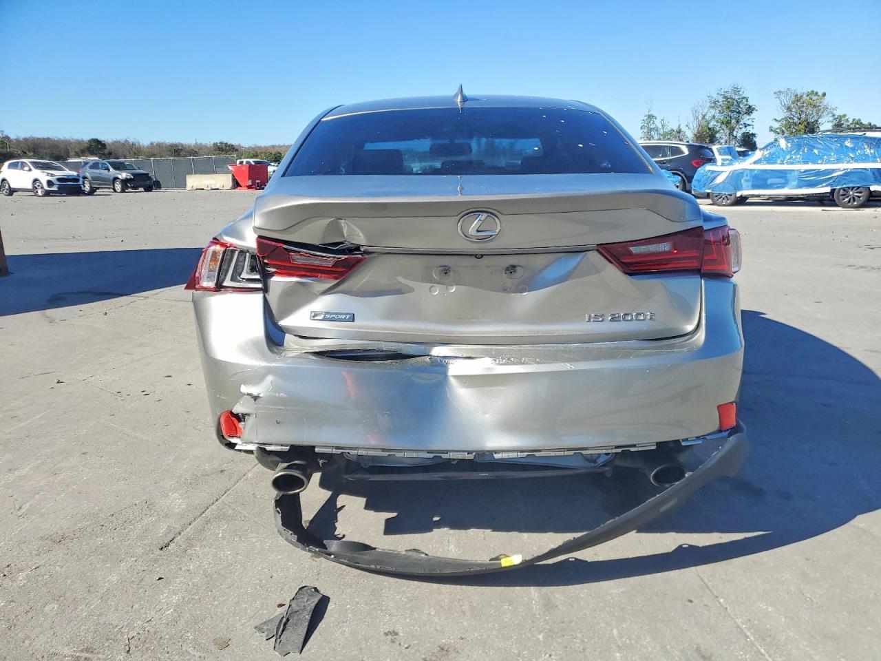 2016 LEXUS IS 200t