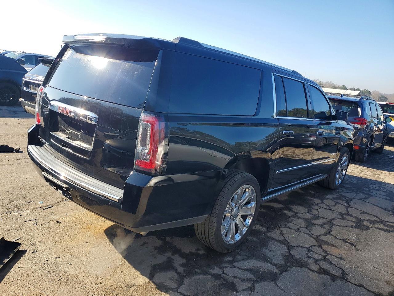 2016 GMC Yukon XL