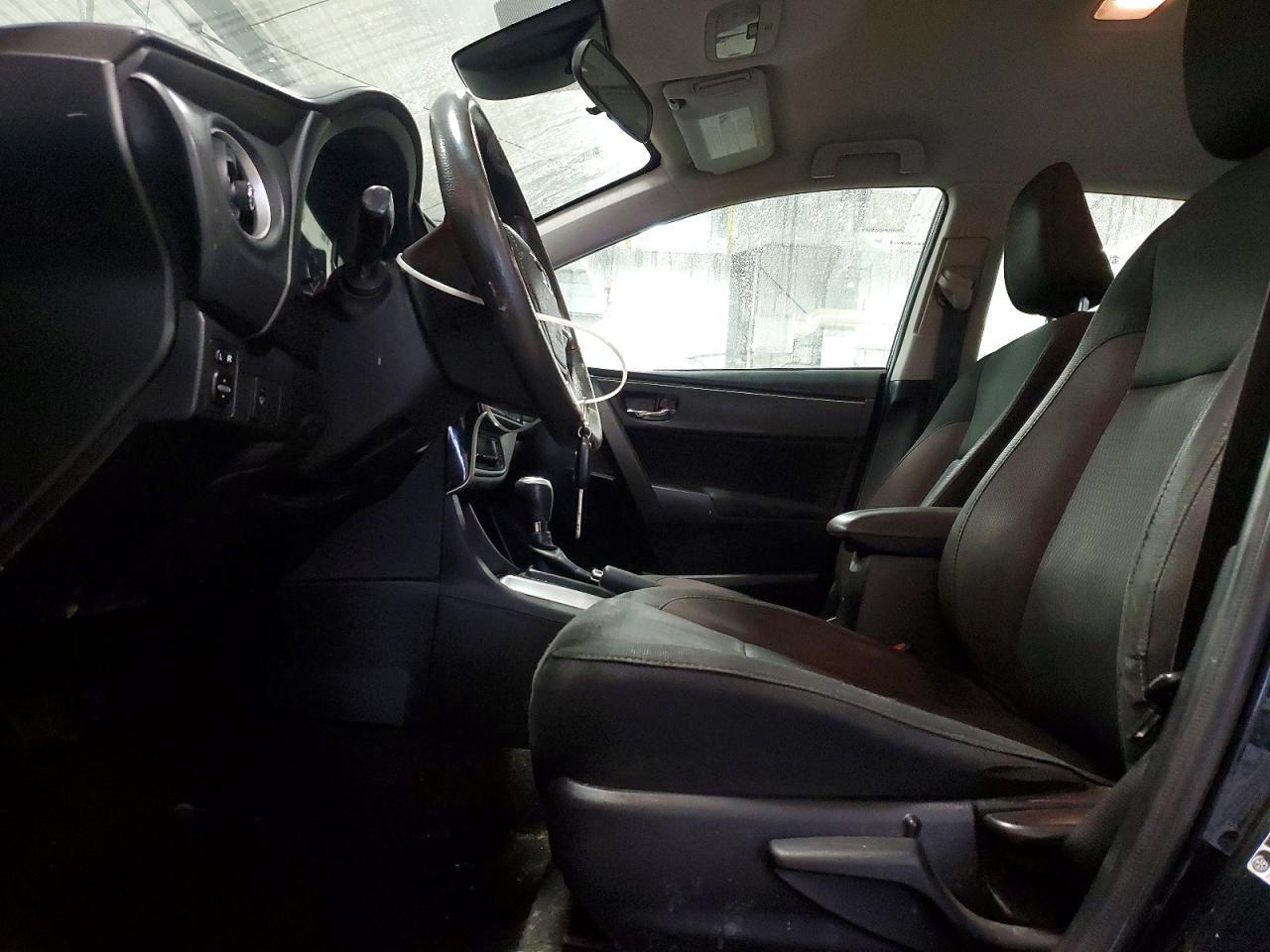 2019 TOYOTA COROLLA