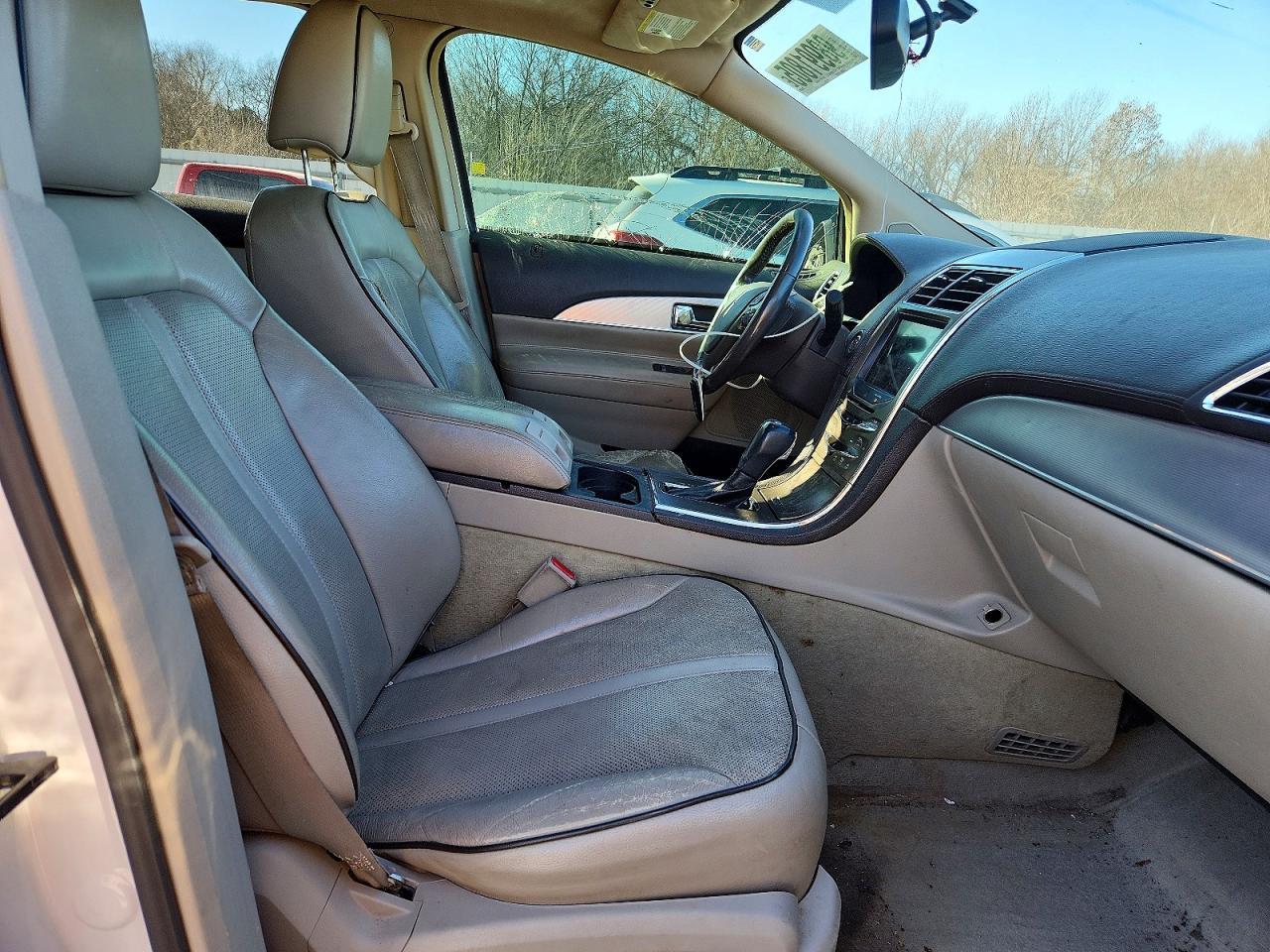 2011 LINCOLN MKX