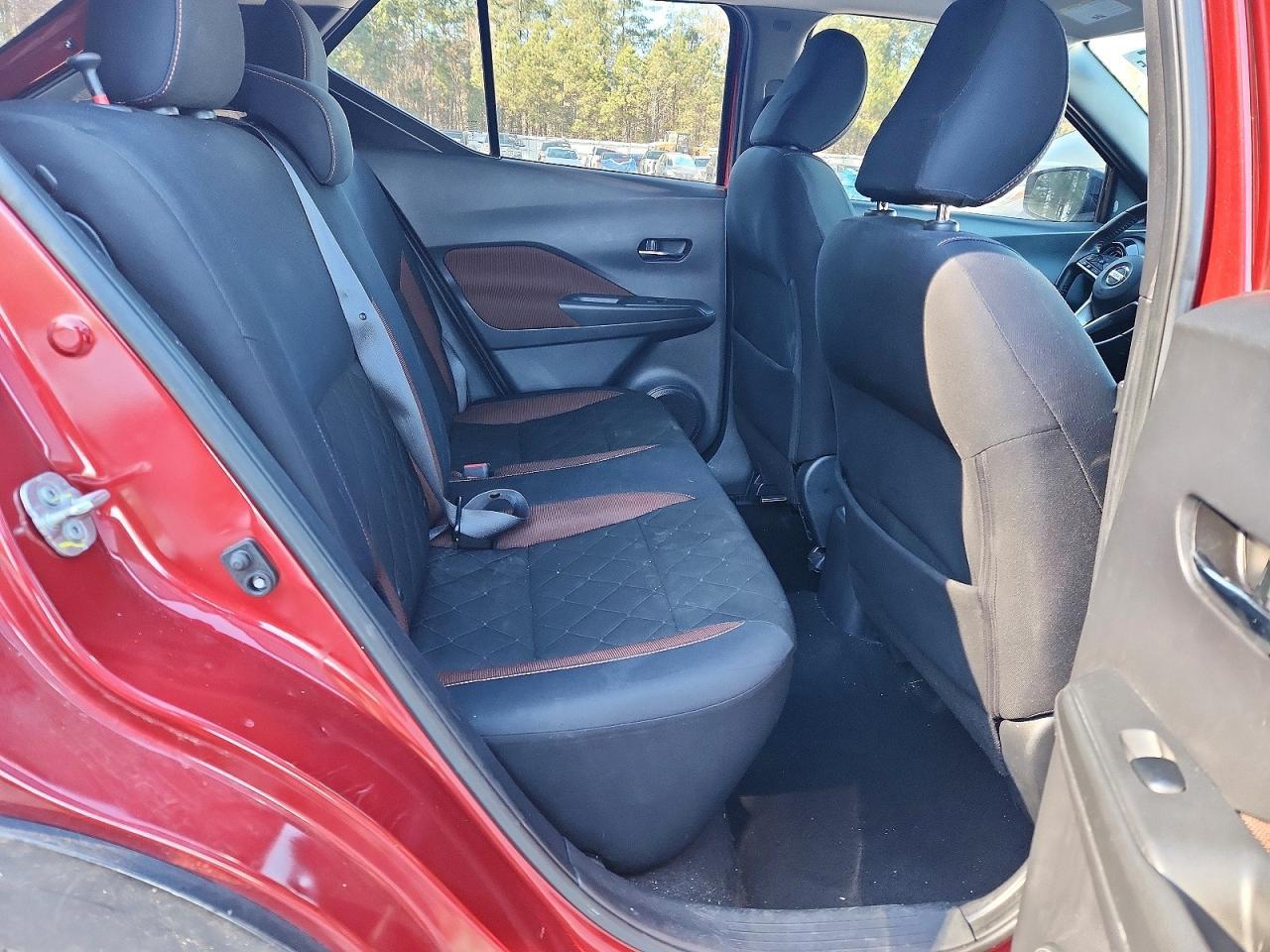2018 NISSAN KICKS
