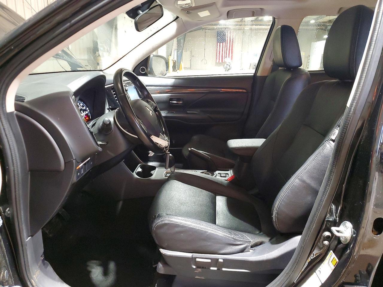 2016 MITSUBISHI outlander