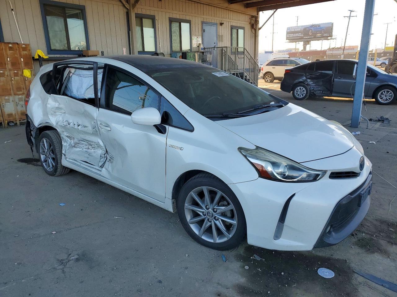 2015 TOYOTA PRIUS V