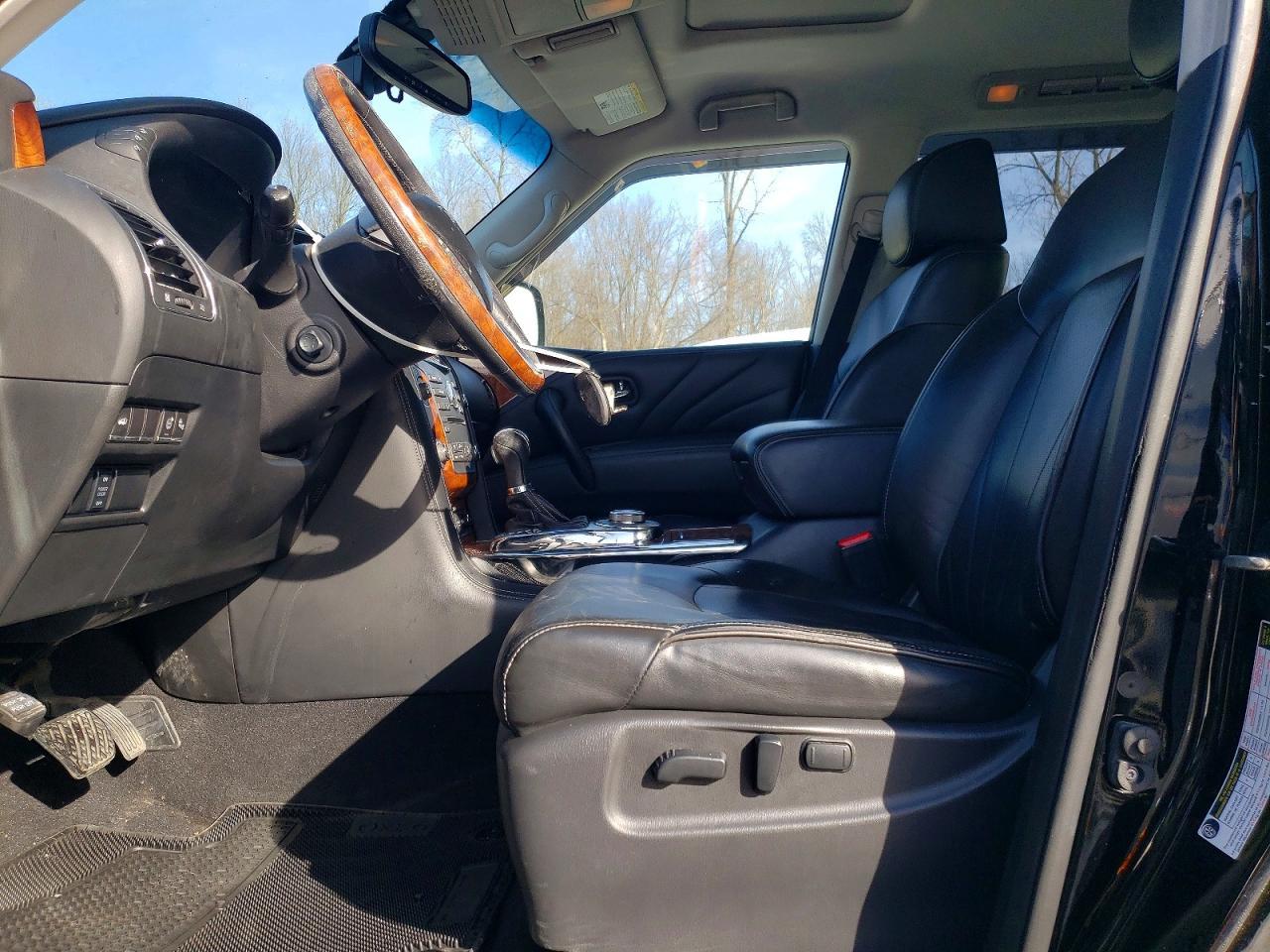 2016 INFINITI QX80