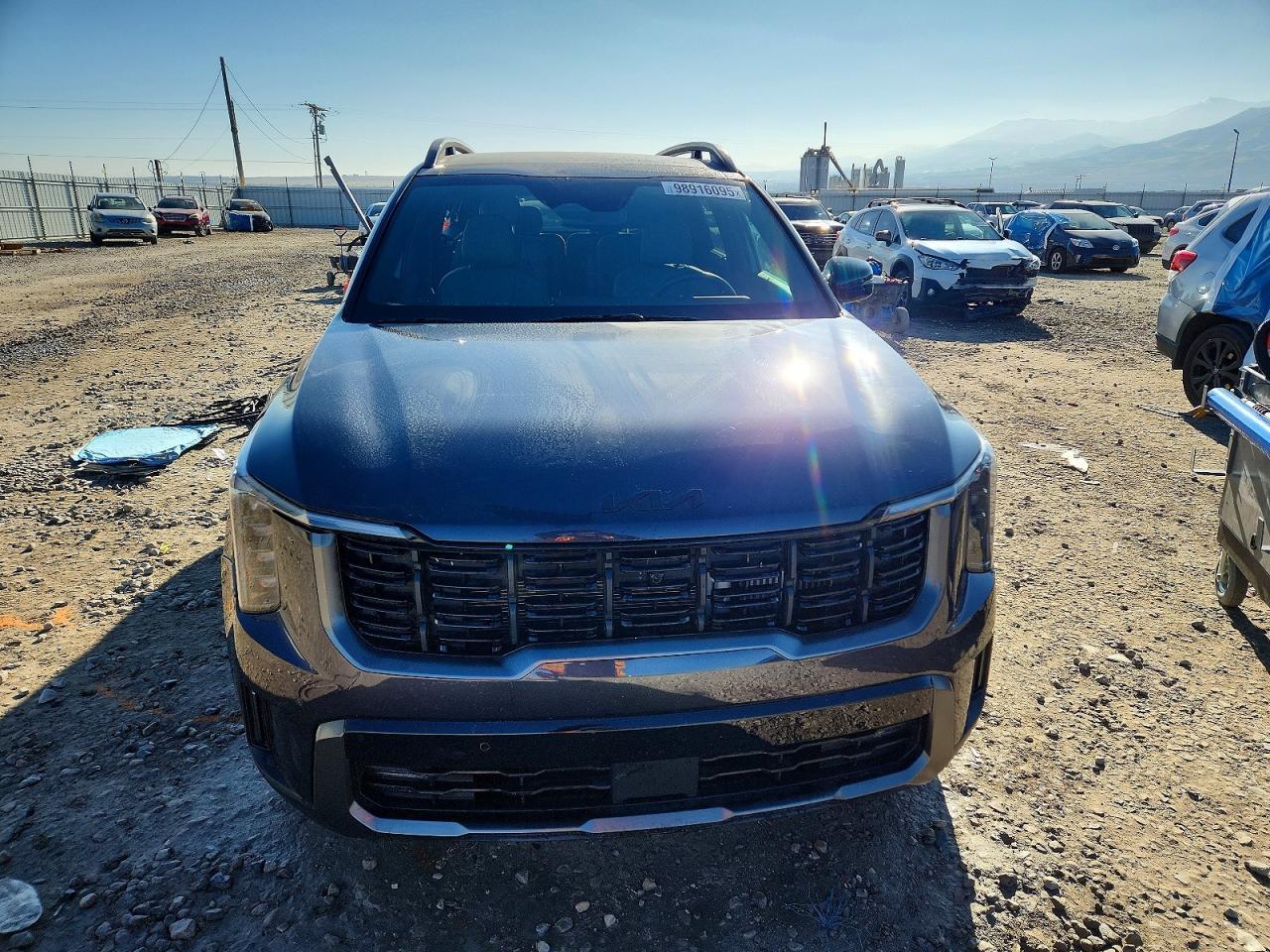 2025 KIA SORENTO