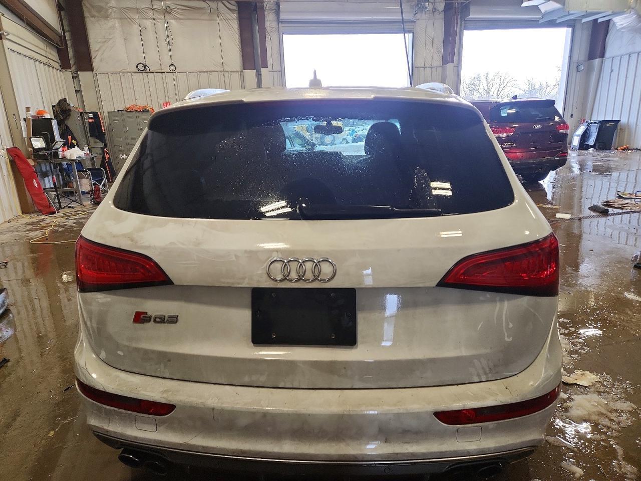 2015 AUDI SQ5