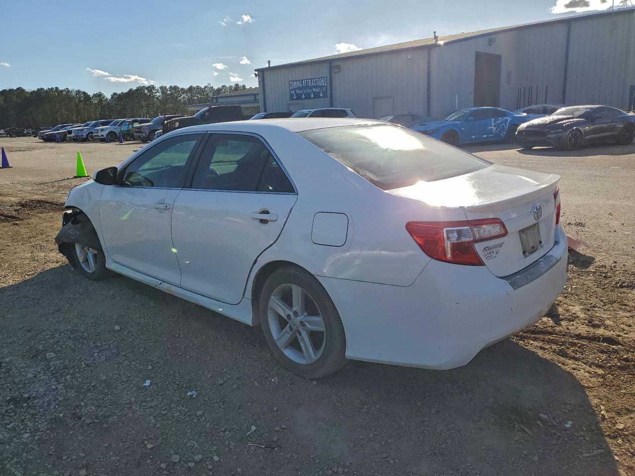 2012 TOYOTA CAMRY