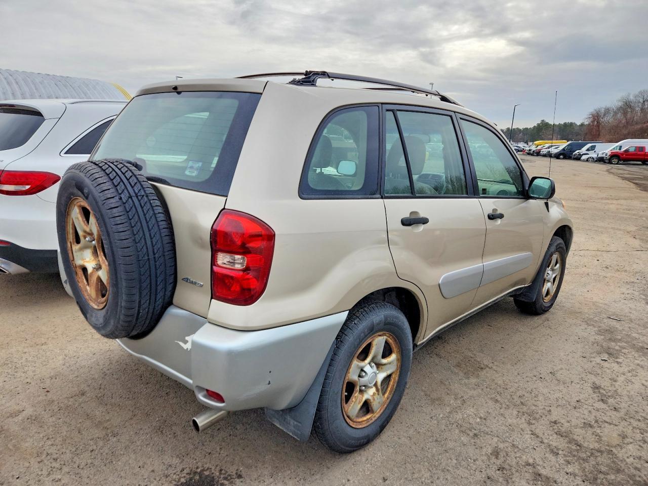 2005 TOYOTA RAV4
