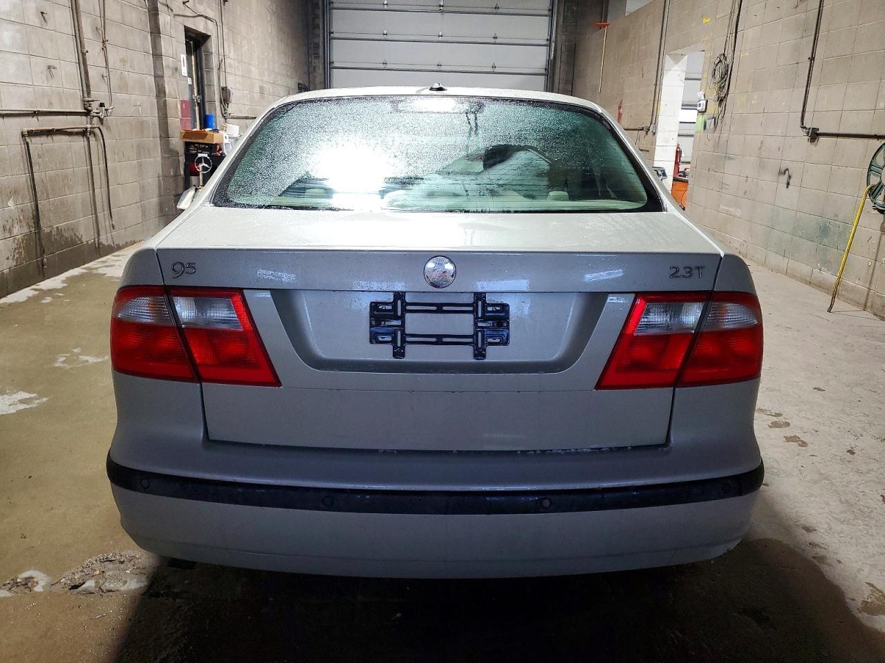 2005 SAAB 9-5