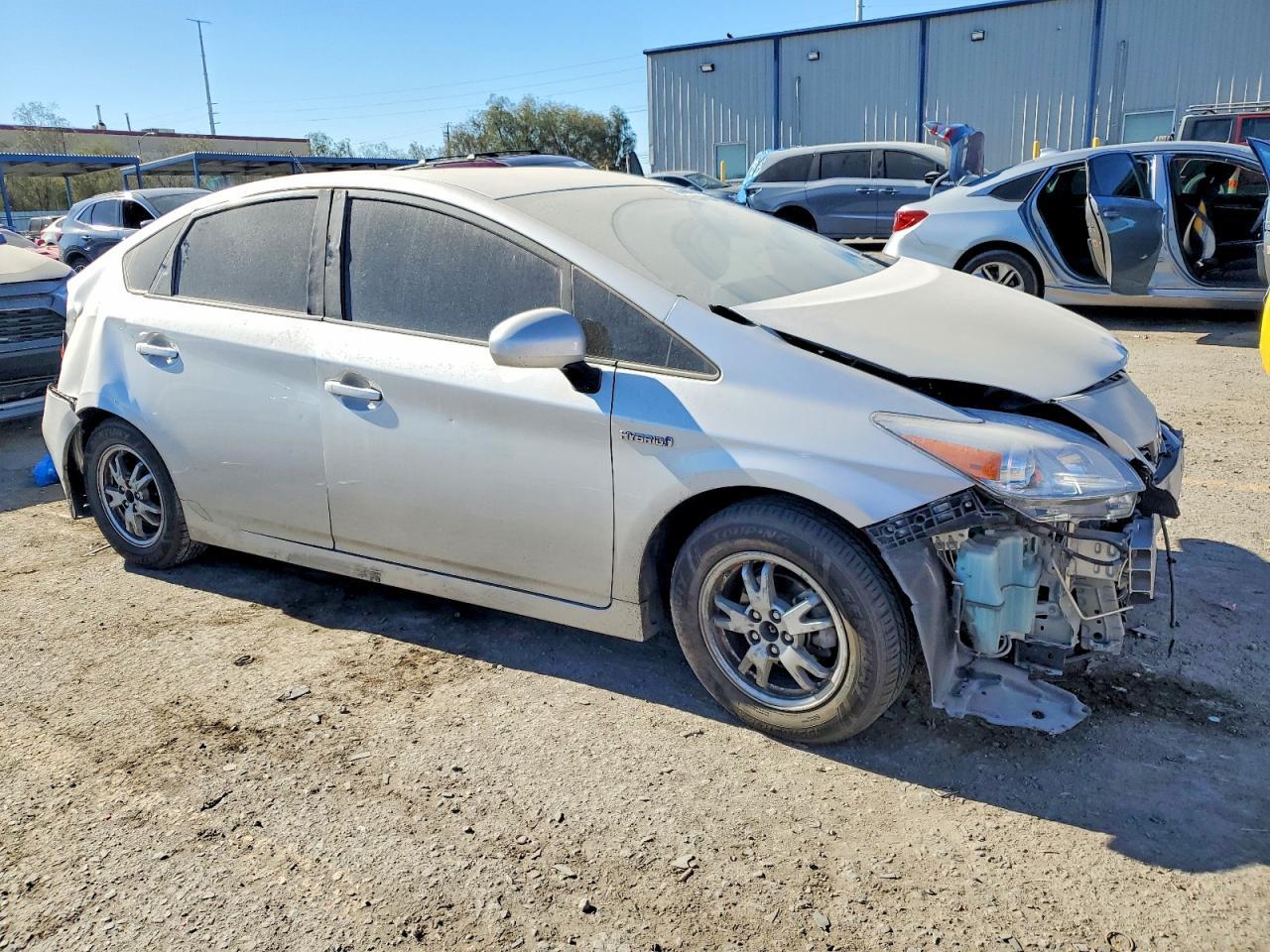 2011 TOYOTA PRIUS