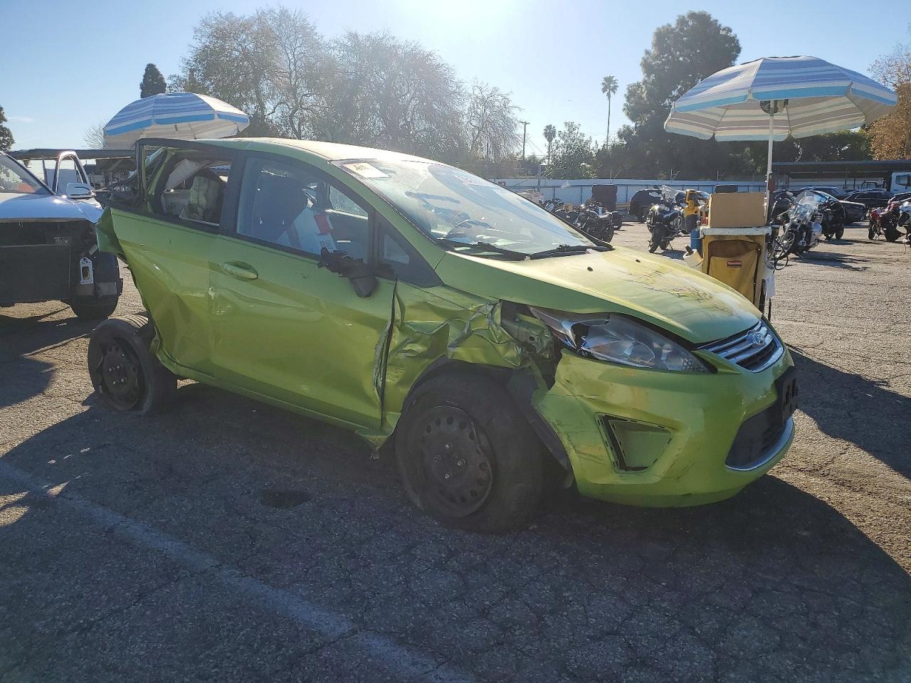 2013 FORD Fiesta