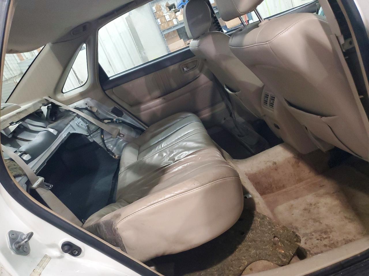 2001 TOYOTA Avalon