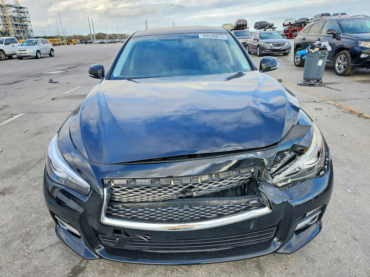 2015 INFINITI Q50