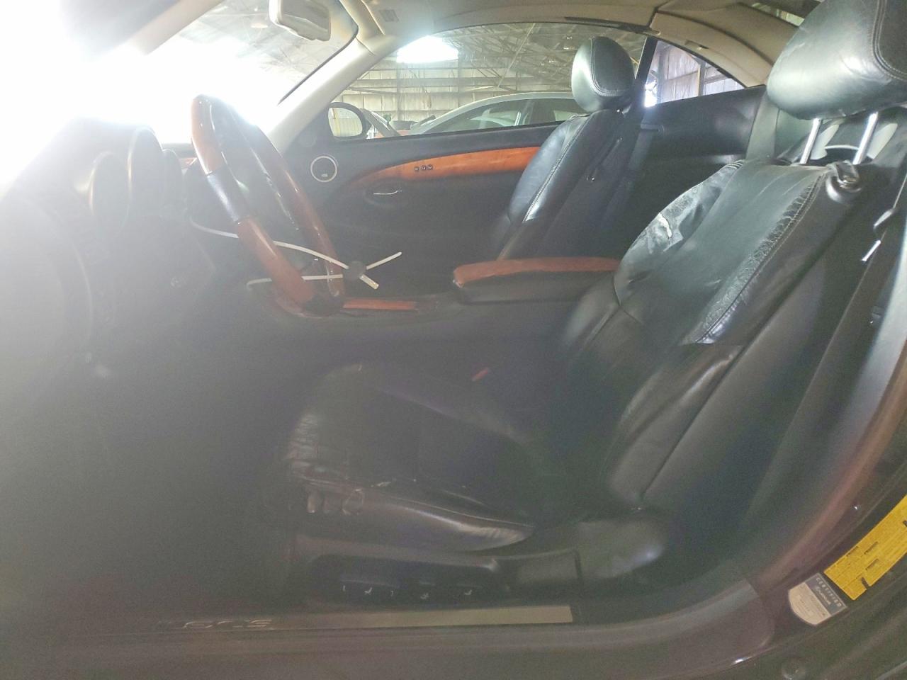 2005 LEXUS SC 430