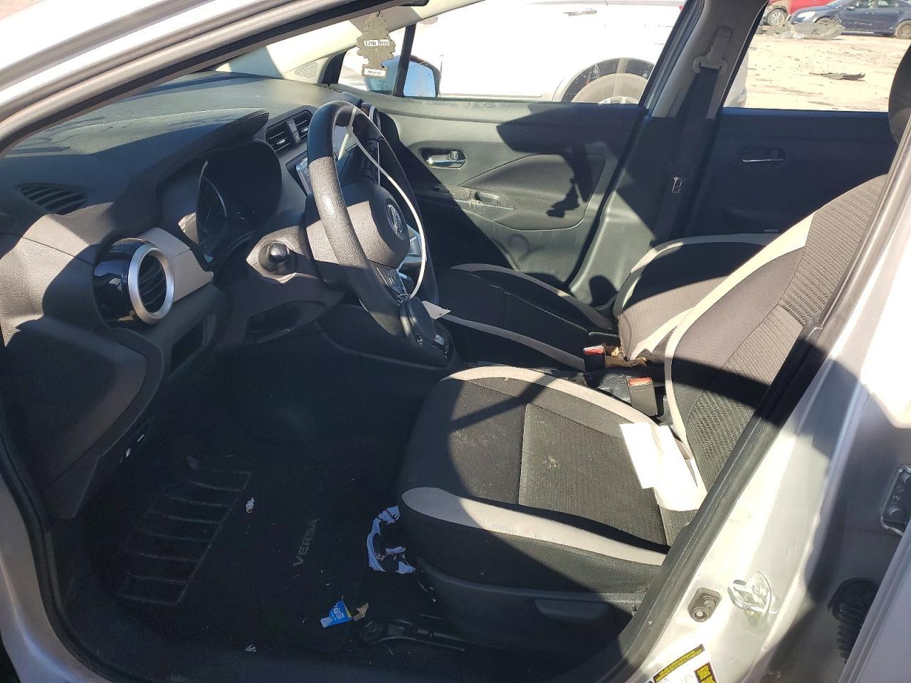 2021 NISSAN VERSA