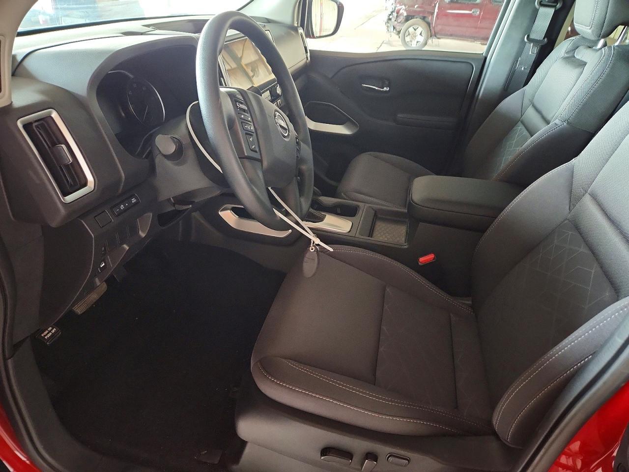 2025 NISSAN Frontier