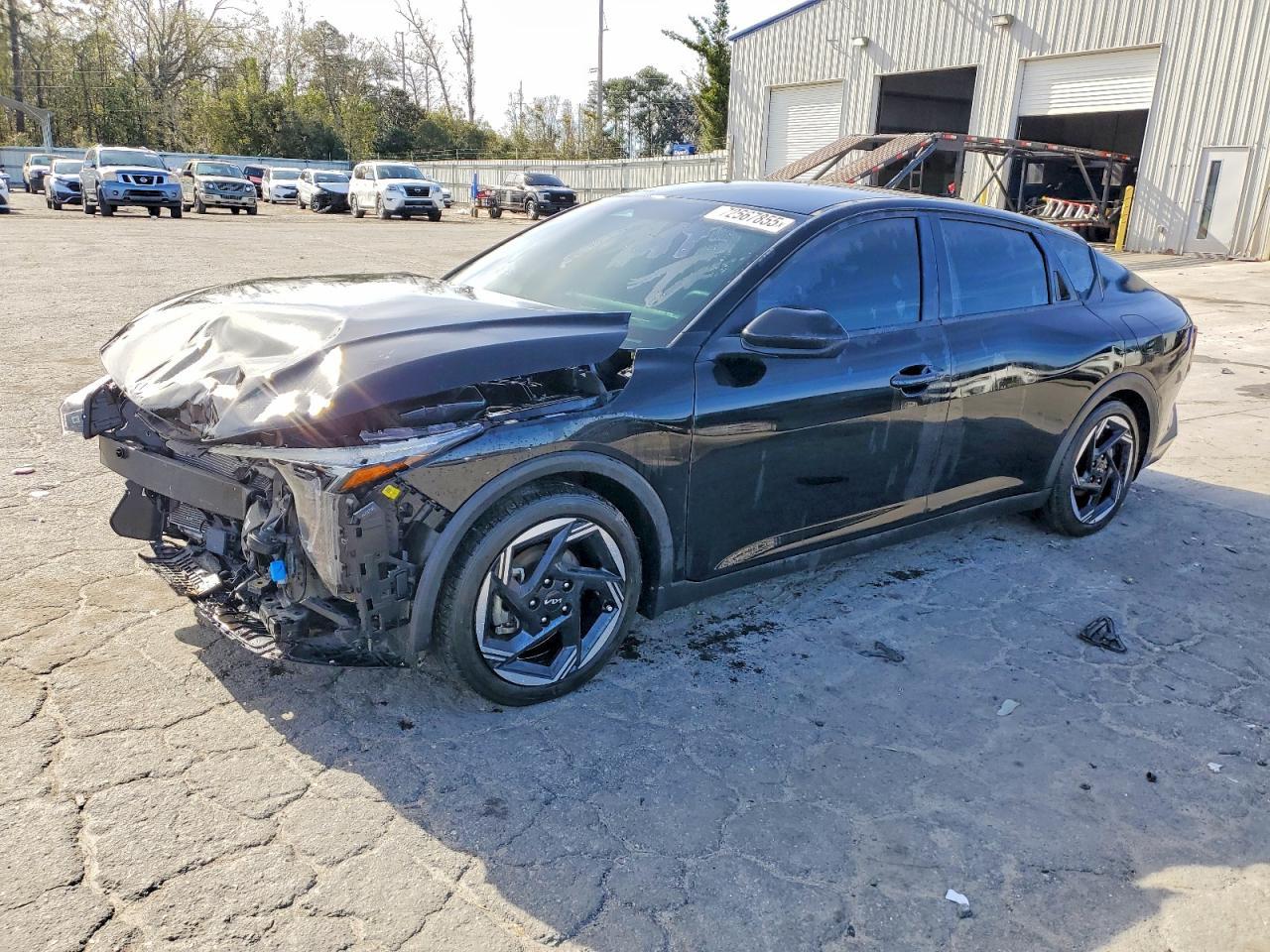 2025 KIA K4