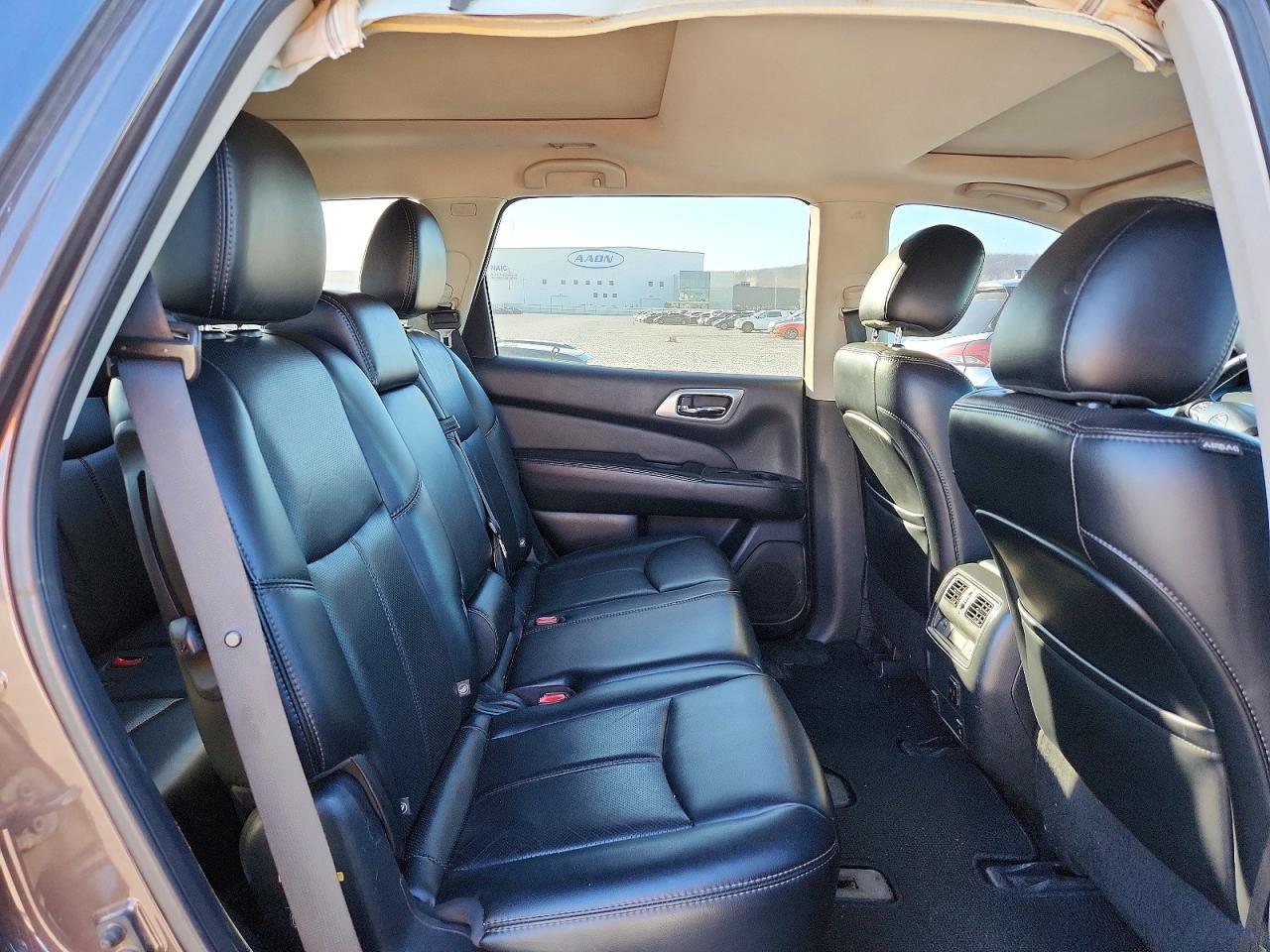 2015 NISSAN PATHFINDER