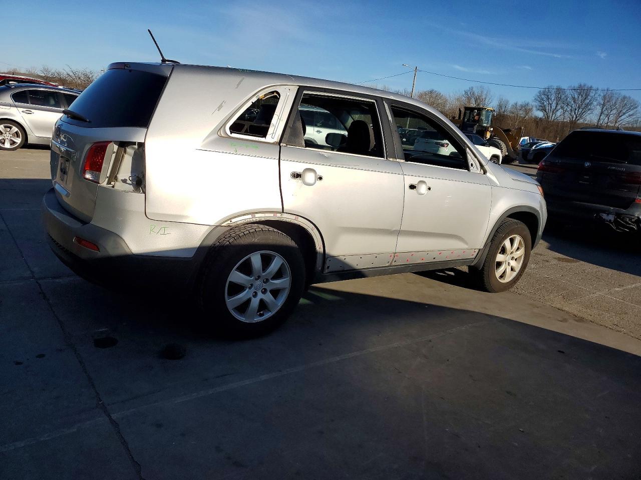 2012 KIA SORENTO