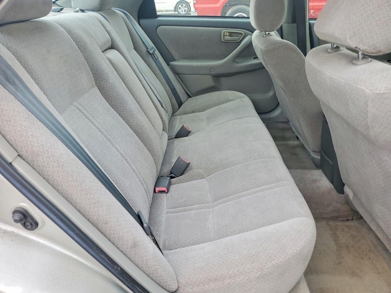 2000 TOYOTA CAMRY