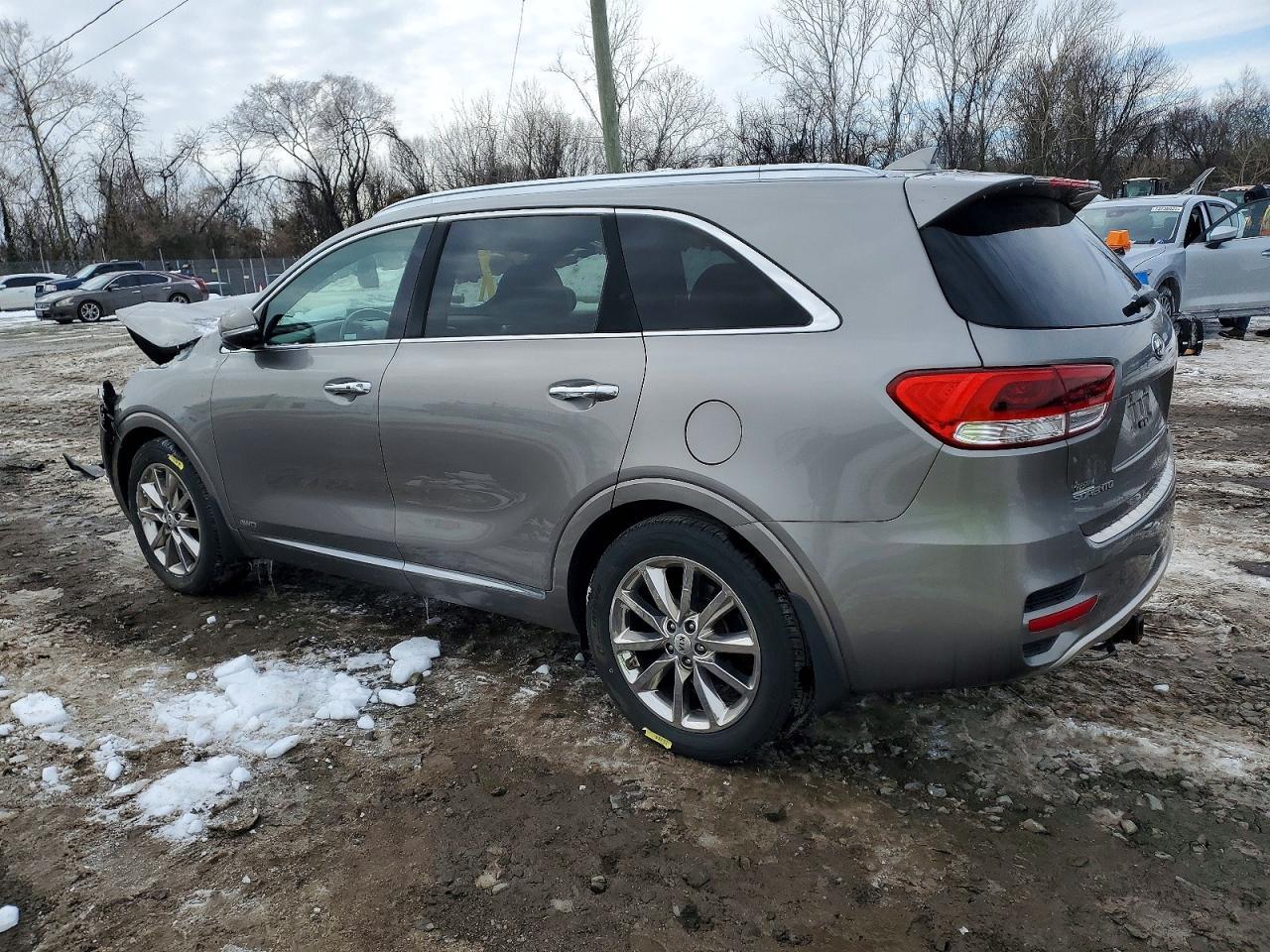 2016 KIA SORENTO