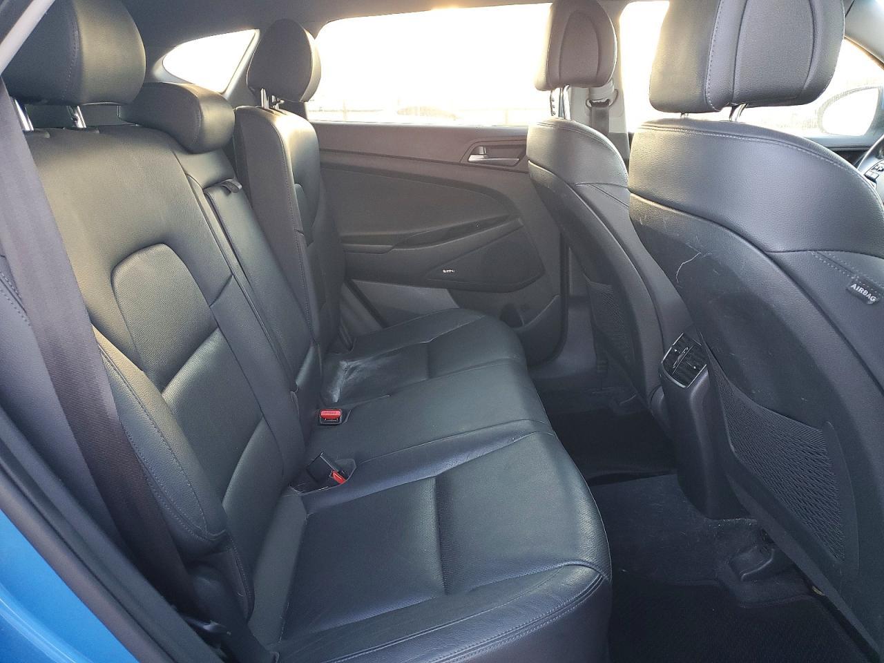 2017 HYUNDAI TUCSON