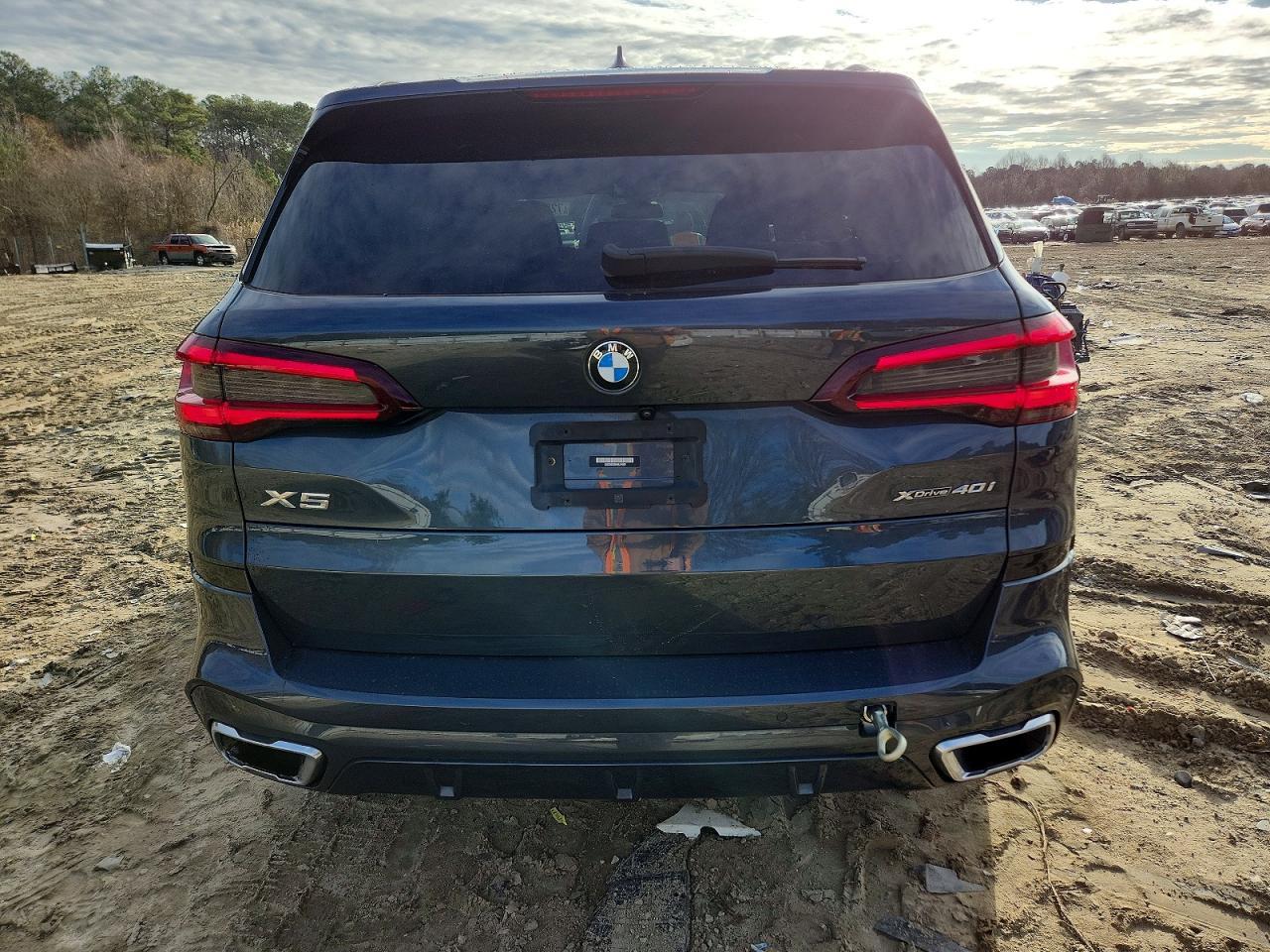 2022 BMW X5